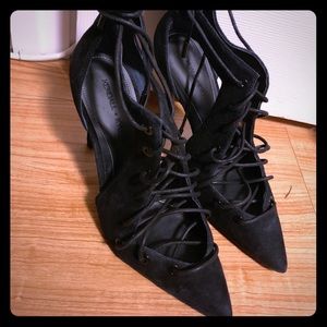 Kendall and Kylie heels